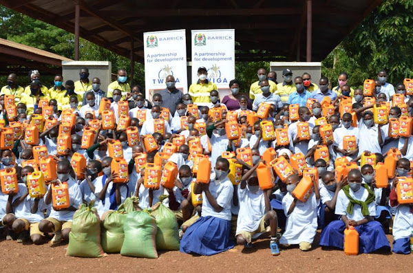 BARRICK YAADHIMISHA SIKU YA CHAKULA DUNIANI KWA KUTOA MSAADA WA CHAKULA