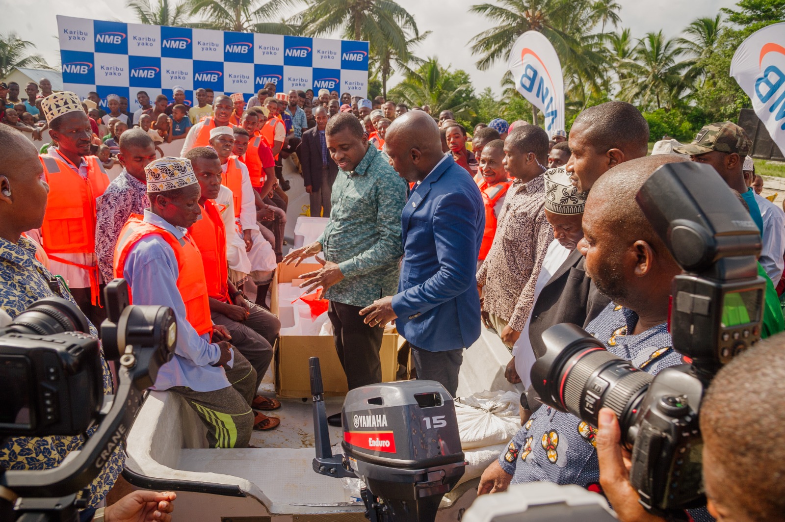 MAKAMU WA PILI WA RAIS ZANZIBAR AZINDUA MIKOPO YA BOTI ZA UVUVI YA NMB