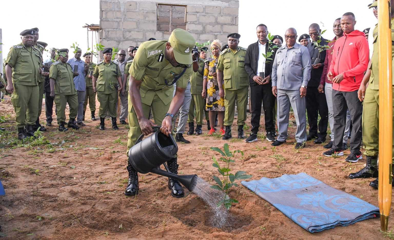 Igp Wambura Azindua Rasmi Kampeni Ya Upandaji Miti Full Shangwe Blog