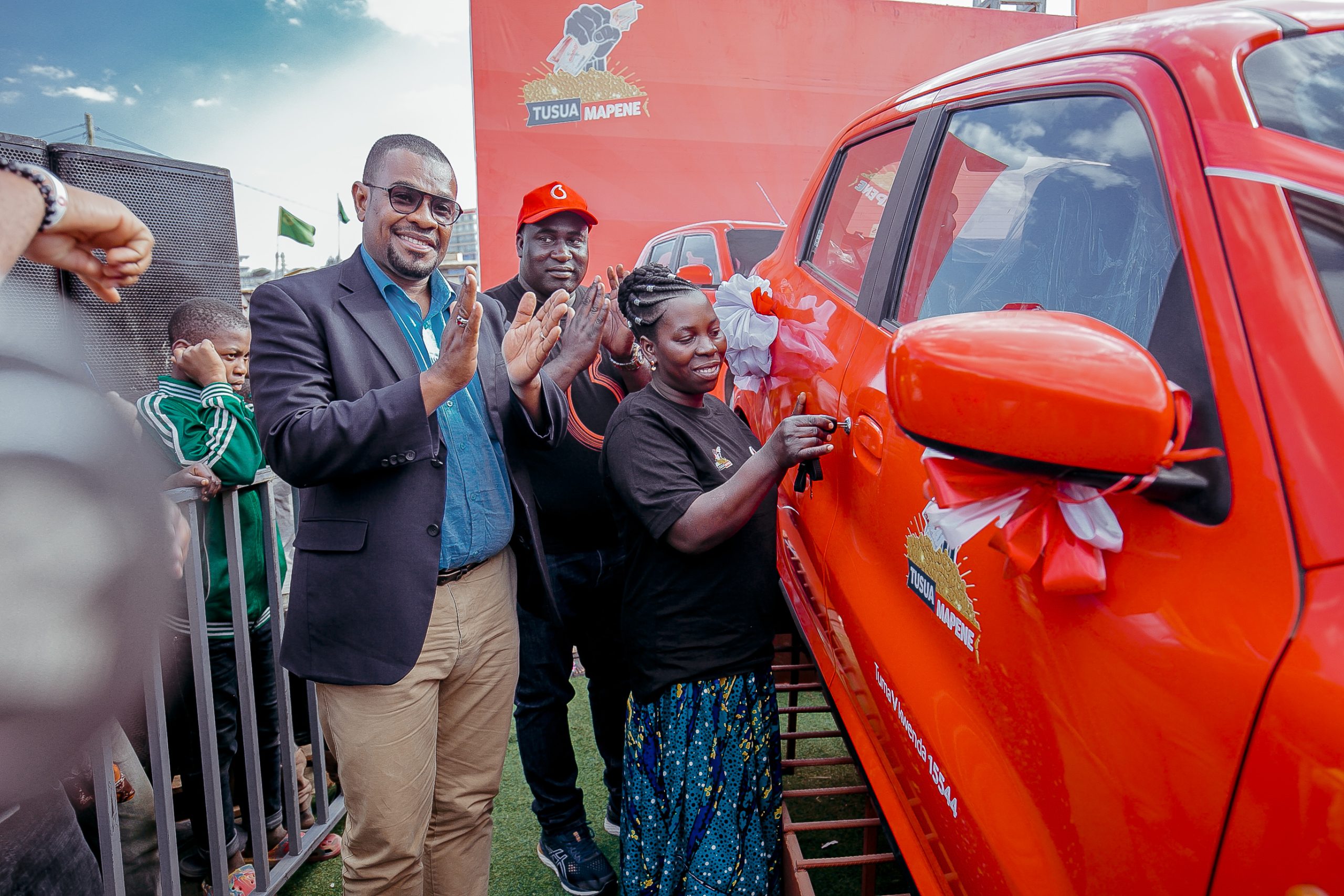 Mkazi Wa Mufindi Iringa Akabidhiwa Gari Mpya Suzuki S Presso Baada Ya Kuibuka Mshindi Promosheni 