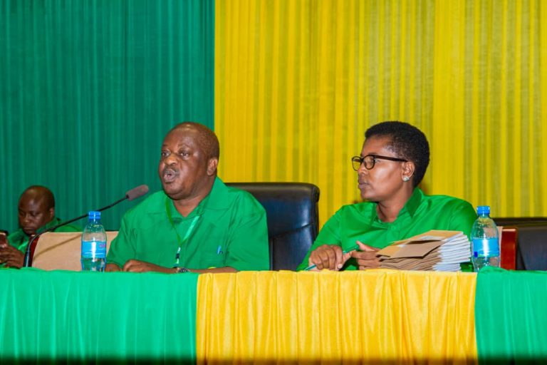 NDUGAI AIBUA SHANGWE MKUTANO WA UCHAGUZI CCM DODOMA