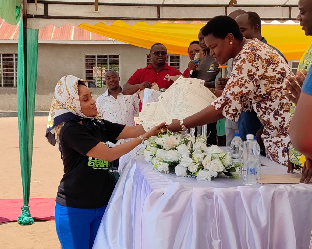 WAZIRI MABULA ATOA SIKU 14 MAKAMPUNI YA UPIMAJI KUKWAMUA ZOEZI LA URASIMISHAJI VIWANJA