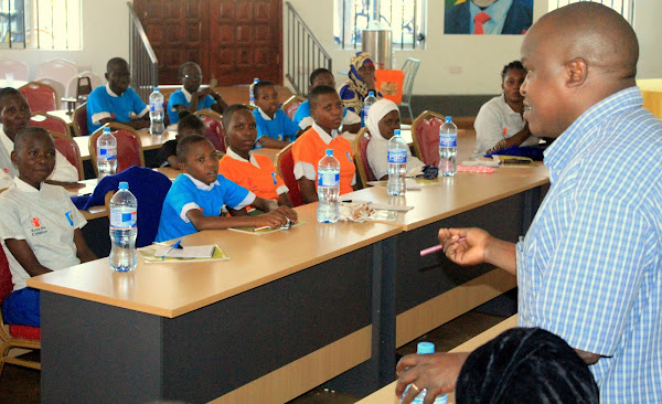 RAFIKI – SDO WAKUTANISHA BARAZA LA WATOTO NGAZI YA HALMASHAURI KUWASILISHA CHANGAMOTO ZA WATOTO KWA WATOA MAAMUZI