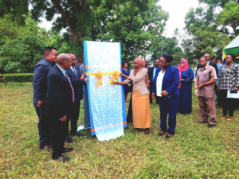 UZINDUZI WA MPANGO WA UFADHILI WA MAFUNZO YA KUENDELEZA UJUZI KWA VIJANA NA MAKUNDI MAALUM ZANZIBAR