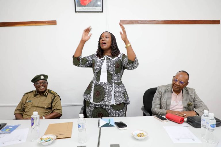 MENEJIMENTI YA TAWA YATAKIWA KUFANYA KAZI KWA USHIRIKIANO