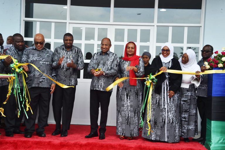 RAIS WA ZANZIBAR DK.MWINYI AFUNGUA HOSPITALI YA WILAYA KITOGANI KUSINI UNGUJA.