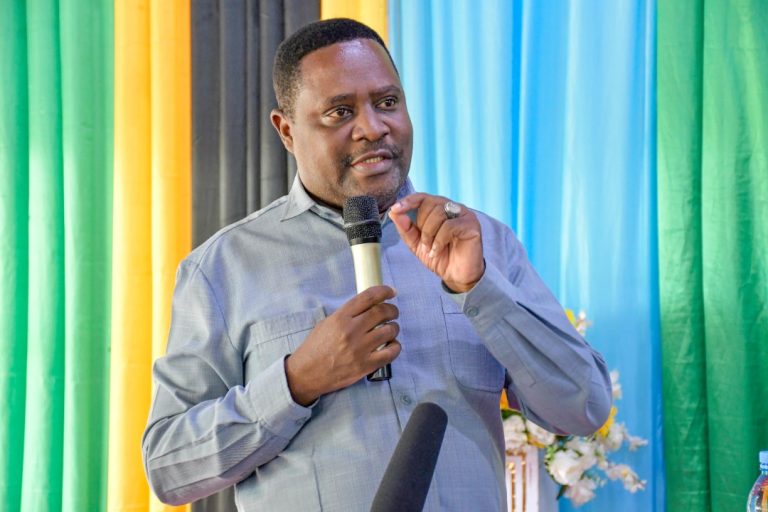 RC KUNENGE AZITAKA HALMASHAURI NA TAASISI ZA SERIKALI KUONGEZA MAPATO NA KUIBUA VYANZO VIPYA