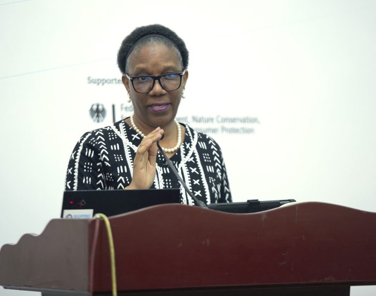 KATIBU MKUU MAGANGA AWATAKA WATAFITI, KUWEKA MIPANGO YA MATUMIZI YA RASILIMALI ZA BAHARI