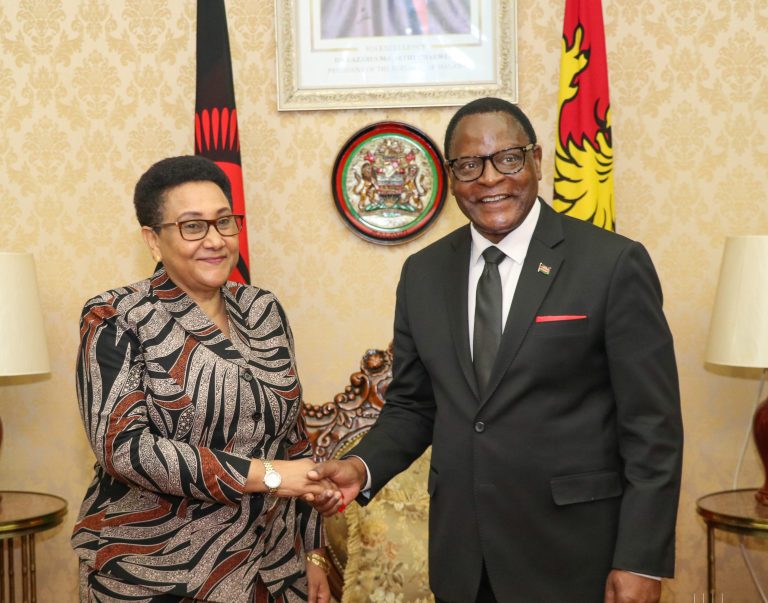 TANZANIA YAKABIDHI RASMI MSAADA NCHINI MALAWI