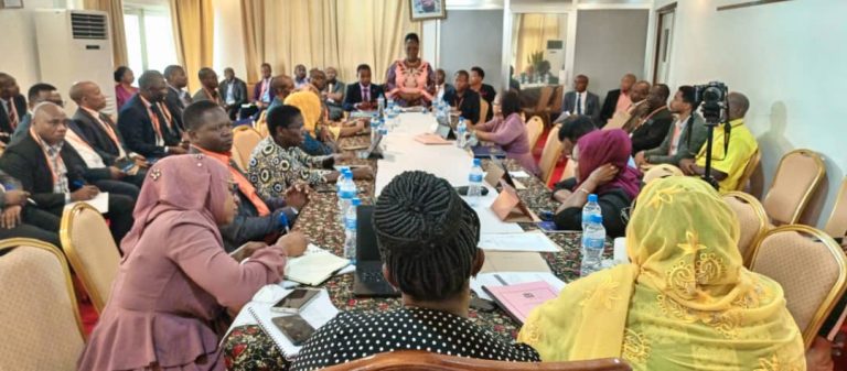 KAMATI YAPONGEZA UREJESHAJI WA FEDHA ZA MFUKO WA MAENDELEO YA VIJANA