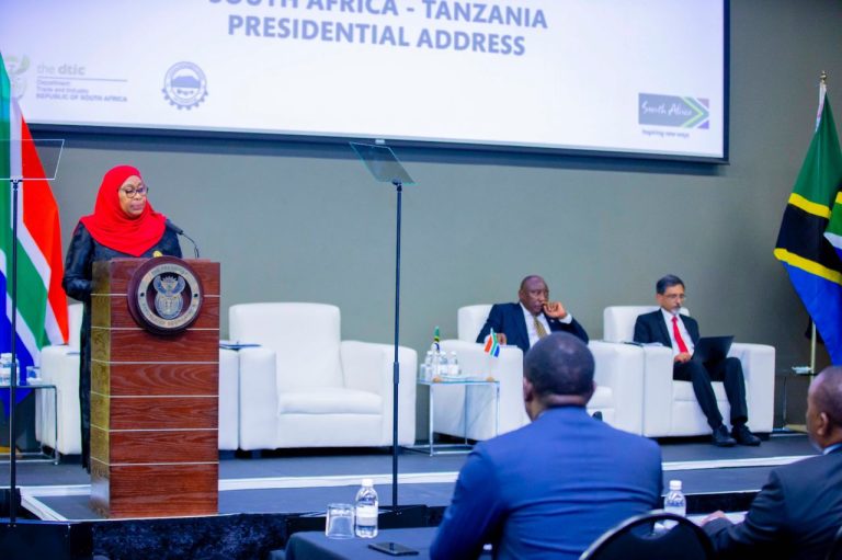 RAIS SAMIA: ROYAL TOUR IMELETA WATALII WENGI, AALIKA WAWEKEZAJI KUWEKEZA SEKTA YA UTALII