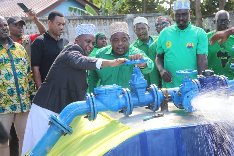DKT.DIMWA AWAONYA WANAONYEMELEA MAJIMBO KABLA YA WAKATI.