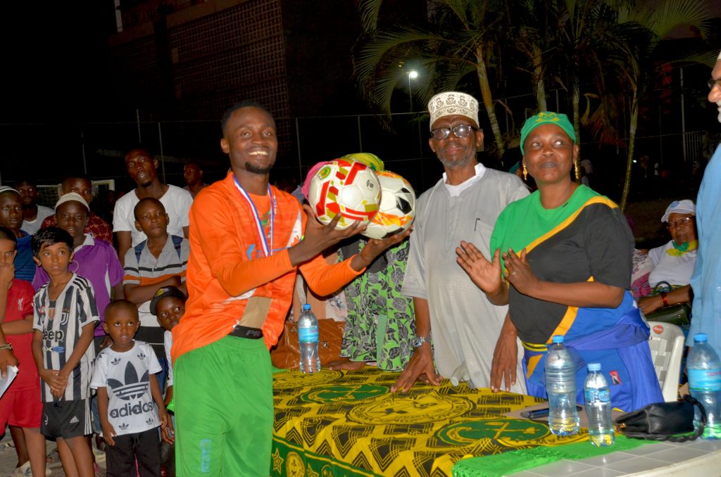 MASHINDANO YA WAZAZI CUP KATA YA JANGWANI YAFIKIA TAMATI, MNAZI MMOJA YAIBUKA KIDEDEA
