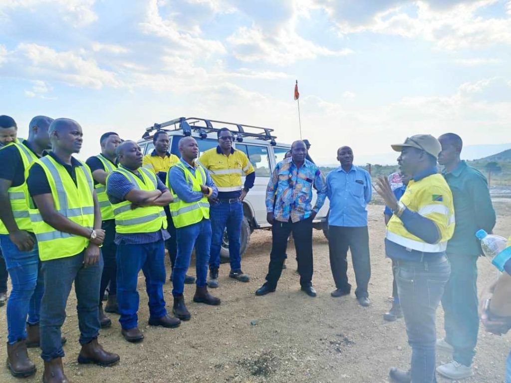 SERIKALI YAIPONGEZA BARRICK KWA KUFANIKISHA MIRADI MIKUBWA YA KIJAMII