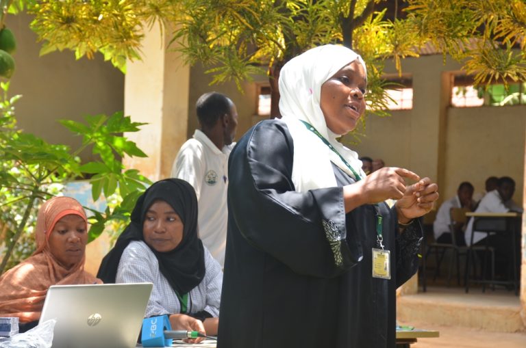 ZFDA YATOA ELIMU YA MAJI SAFI NA SALAMA SIKU YA CHAKULA DUNIANI