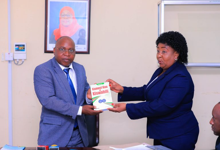 TANZANIA KUWASILISHA OMBI CAF MATUMIZI YA MATANGAZO YA KISWAHILI