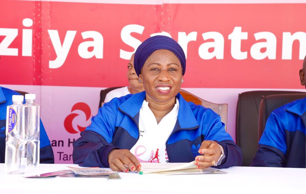 WANANCHI FANYENI UCHUNGUZI WA AWALI KWA KUPIMA SARATANI YA MATITI ...