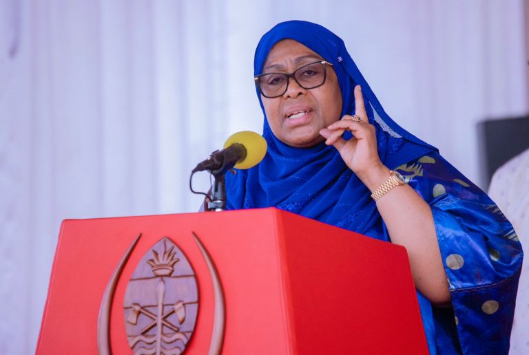 RAIS SAMIA AWAHUTUBIA WANANCHI WA MKOA WA SINGIDA