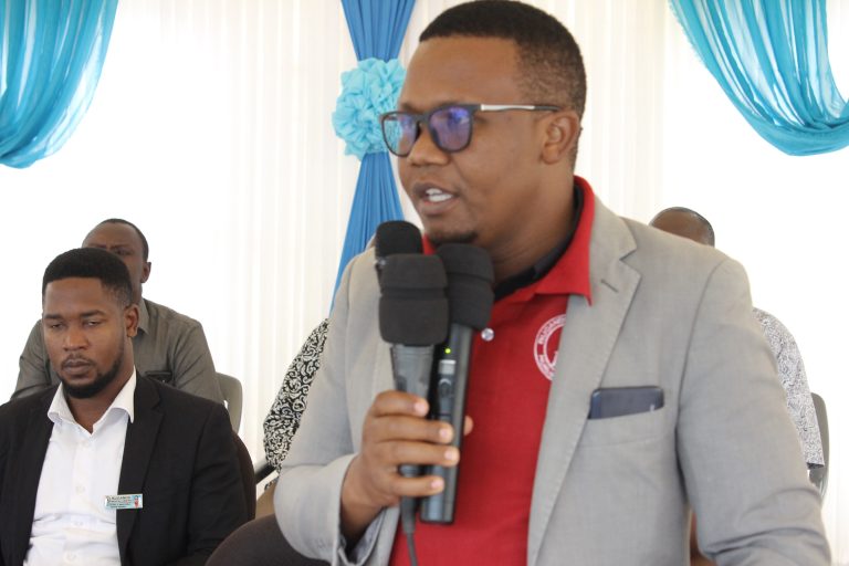 WATU  2,600 WATIBIWA MACHO BUGANDO KILA MWEZI