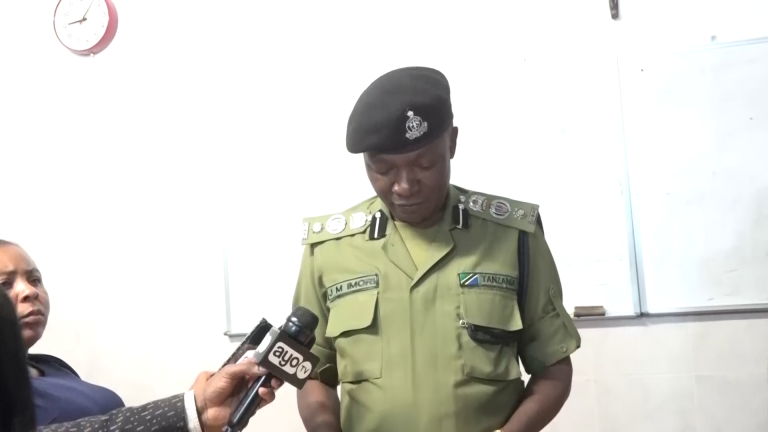 8 WAFARIKA KATIKA AJALI NJOMBE ,12 WANUSURIKA