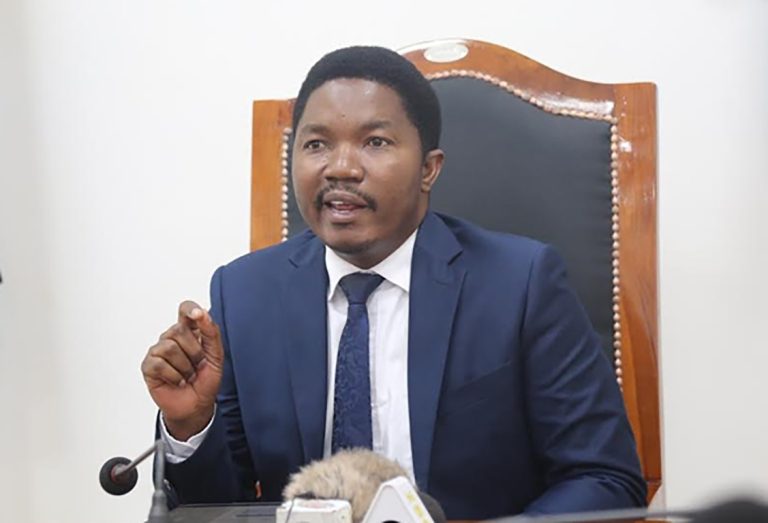 WAZIRI JAFO ATOA UFAFANUZI UKOMO WA MATUMIZI YA KUNI NA MKAA