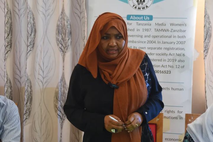 MKURUGENZI TAMWA ZNZ-”WATAALAM WA AFYA WASHIRIKIANE NA WAANDISHI WA HABARI JAMII IELEWE HAKI YA AFYA YA UZAZI”