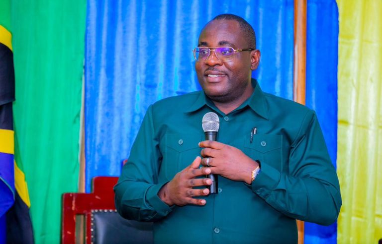 DKT. ABBAS : UKARIMU, HUDUMA BORA NGUZO KUU ZA UTALII