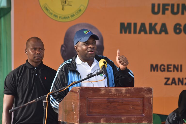 NAOMBA UPOKEE NEWS YA UFUNGUZI WA MATEMBEZI YA UVCCM PEMBA.