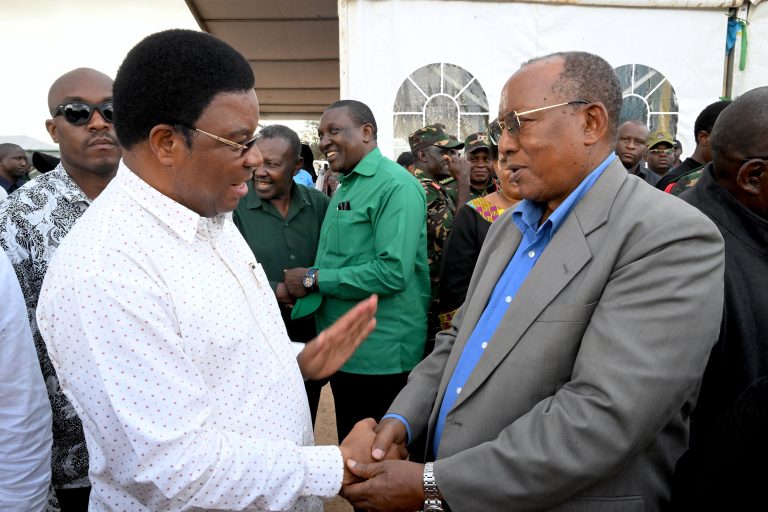 MAJALIWA ASALIMIANA NA SUMYE KATESH