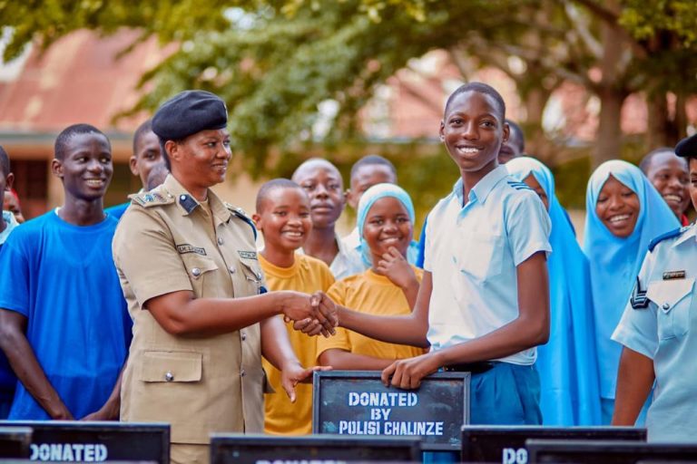 TPF Net CHALINZE YAWAASA WANAFUNZI KUJIEPUSHA NA MAKUNDI HATARISHI