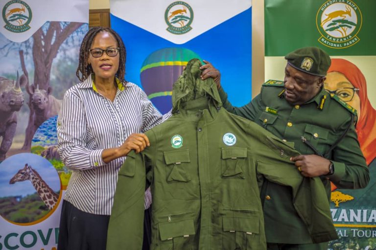 FRIENDS OF SERENGETI WATOA NDEGE ISIYO NA RUBANI (DRONE) PAMOJA NA MAKOTI YA BARIDI 170 KUCHAGIZA UHIFADHI, HIFADHI ZA TAIFA SERENGETI NA TARANGIRE