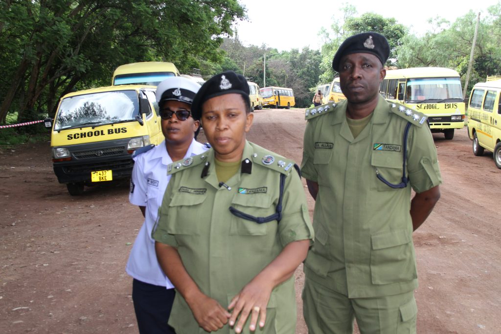 KIKOSI  CHA USALAMA BARABARANI KUENDELEA KUIMARISHA USALAMA WA WANAFUNZI MUHULA MPYA, YAPIGA STOP MAGARI MABOVU