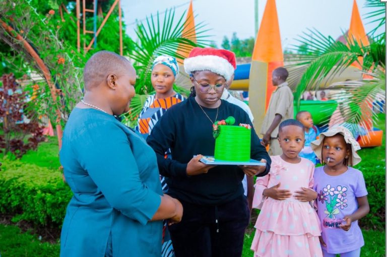 KAMANDA MALLYA-ATEMBELEA KITUO CHA KUTAMBUA NA KUKUZA VIPAJI VYA WATOTO