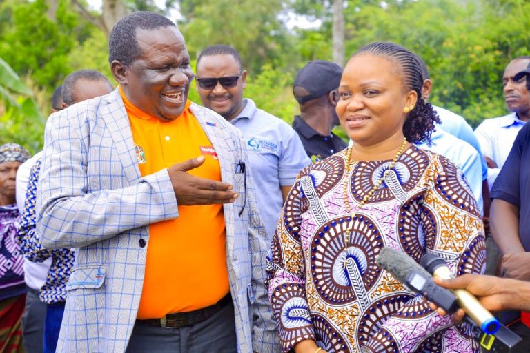 ZIWA VICTORIA CHANZO CHA MAJI YA UHAKIKA KWA VIJIJINI 33 WILAYA YA BUNDA.