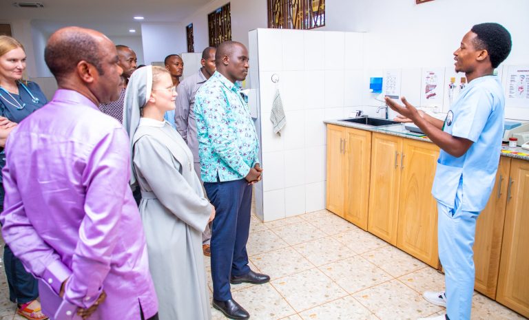 SERIKALI INATHAMINI JUHUDI ZA TAASISI ZA KIDINI KUPELEKA HUDUMA KWA WANANCHI- DKT. BITEKO
