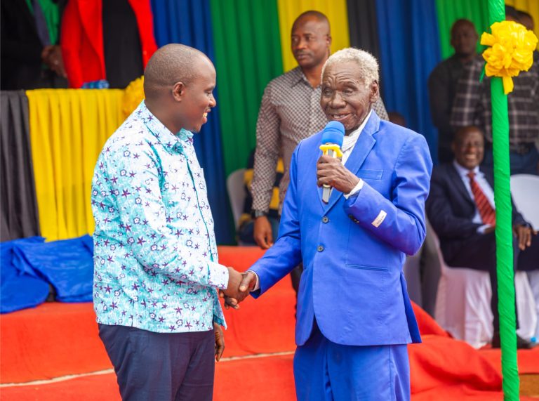 WATANZANIA JITOKEZENI KUTOA MAONI MISWADA YA SHERIA YA UCHAGUZI NA VYAMA VYA SIASA – DKT. BITEKO