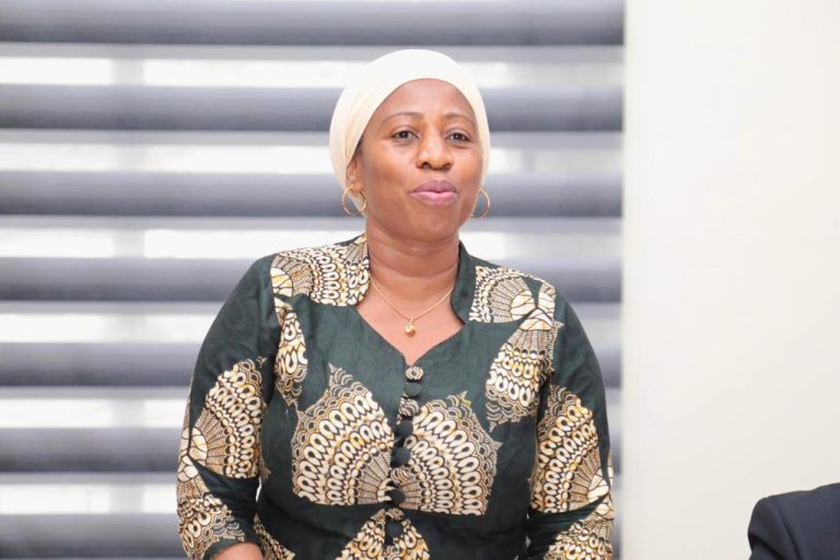 WAZIRI UMMY MWALIMU AKUTANA NA WAWAKILISHI WA VITUO VYA AFYA NA HOSPITALI BINAFSI KUZUNGUMZIA KITITA CHA NHIF
