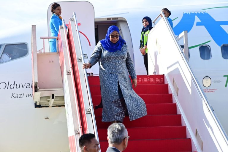 RAIS DKT. SAMIA AWASILI NCHINI INDONESIA KWA ZIARA YA KIMATAIFA