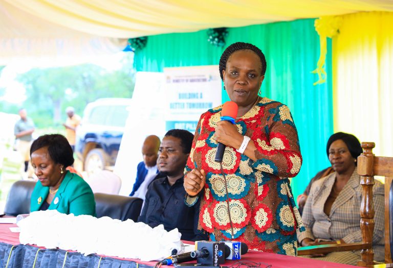 PROF. NDALICHAKO AHIMIZA USHIRIKIANO WA KUWAINUA VIJANA KIUCHUMI