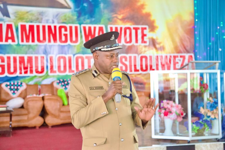 MSEMAJI WA JESHI LA POLISI ASISITIZA SUALA LA MALEZI BORA KWA WATOTO