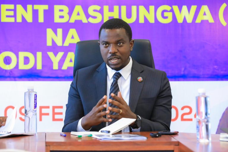 WAZIRI BASHUNGWA AIPA MWEZI MMOJA KAMATI YA UWEZESHAJI WA WAZAWA SEKTA YA UJENZI
