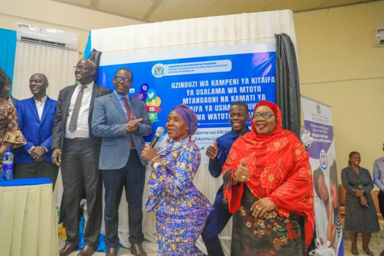 WAZIRI GWAJIMA AZINDUA KAMPENI YA KITAIFA YA ULINZI WA MTOTO MTANDAONI