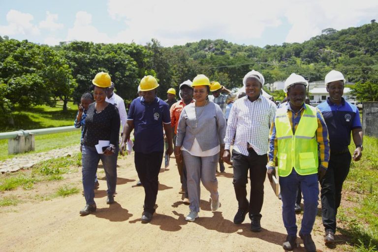 WIZARA YA MAJI YAIKOSHA KAMATI YA BUNGE USHIRIKISHAJI WANANCHI MIRADI YA MAJI