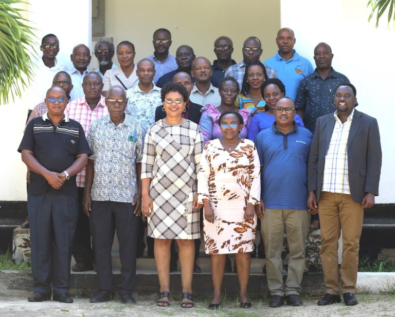OUT YAWANOA WAHADHIRI UANDISHI WA MATINI ZA KUFUNDISHIA NA KUJIFUNZIA (STUDY MATERIALS) JIJINI DODOMA