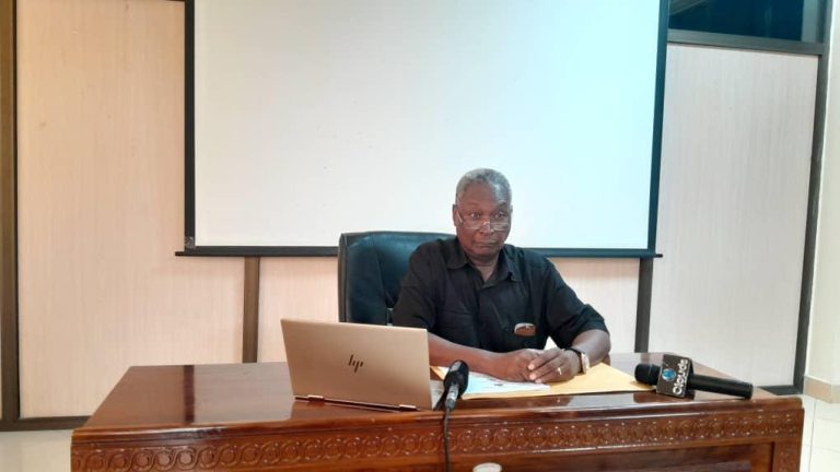MADAKTARI 9 WAKUTWA NA HATIA KUFUATIA UVUNJIFU WA MAADILI YA KITAALUMA