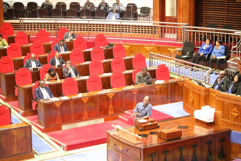 TUTENGENEZE WASOMI WENYE AKILI VUMBUZI SIYO AKILI KIBARUA-DKT. MOLLEL