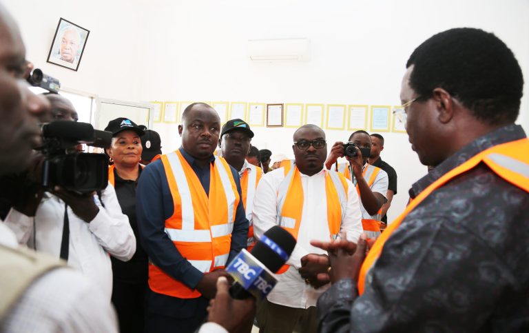KAMATI YA BUNGE YARIDHISHWA NA MAENDELEO YA KIWANDA KILICHO CHINI YA STAMICO MWANZA
