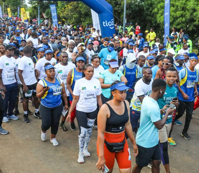 OFISI YA WAZIRI MKUU YASHIRIKI KILI MARATHON
