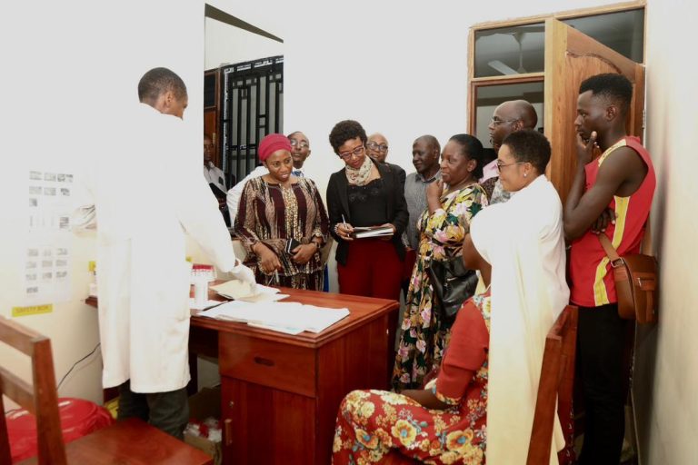 HOSPITALI, VITUO VYA AFYA, ZAHANATI FANYENI MAOTEA SAHIHI YA DAWA – WAZIRI UMMY