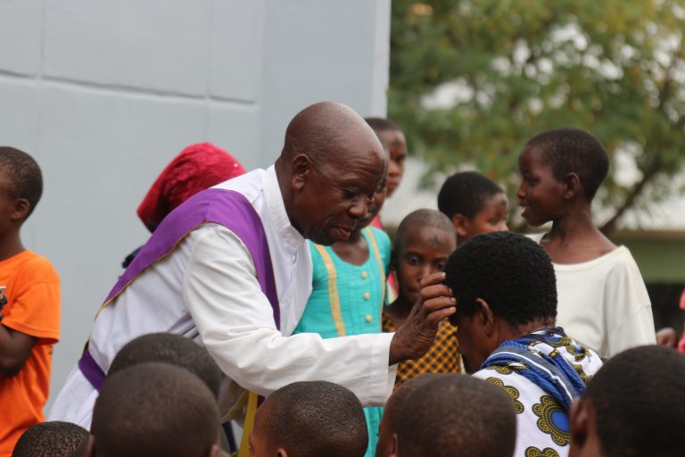 KWARESMA ITUMIKE KWA MATENDO YA HURUMA-PADRI MASANJA